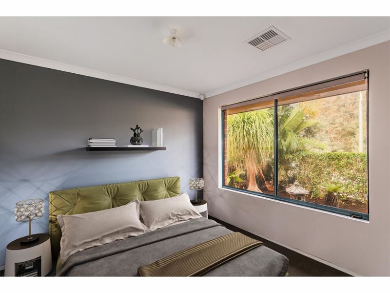 76 Dalrymple Drive, Leda