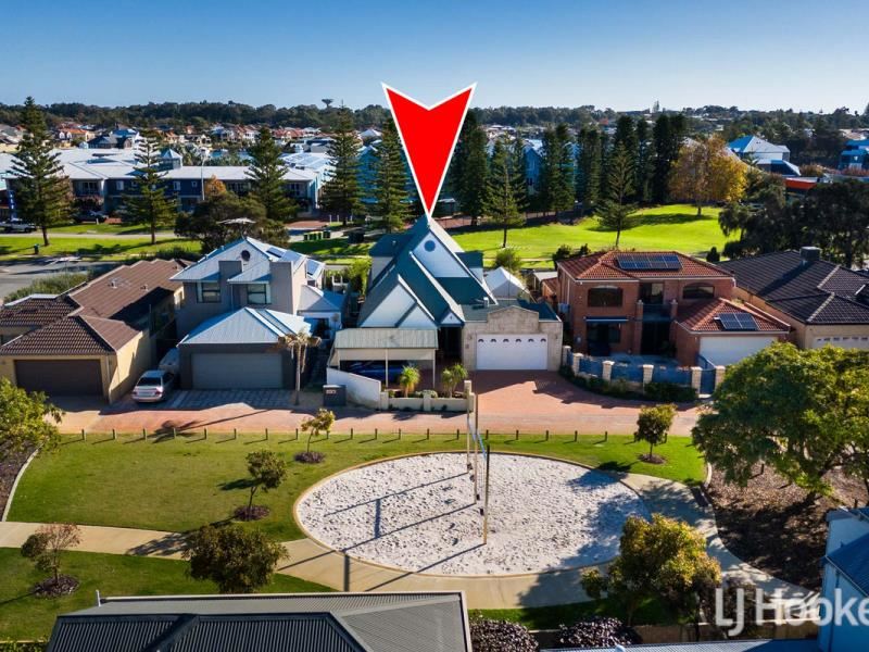 32 San Marco Quays, Halls Head