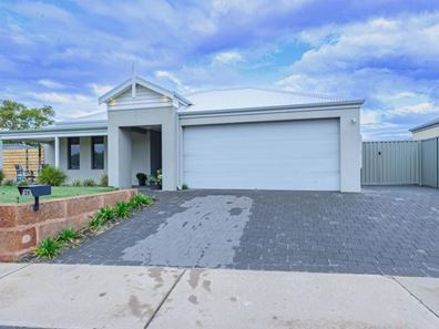 39 Gallipoli Avenue, Byford WA 6122