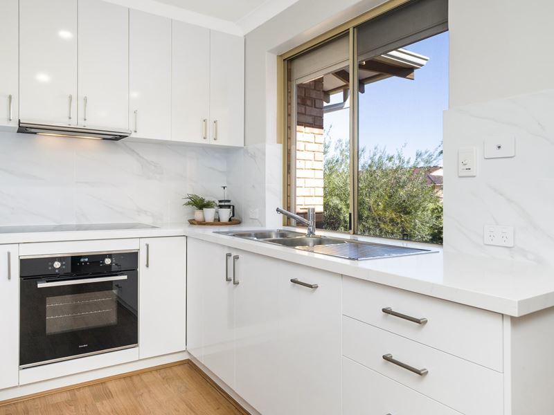 18/7 Harman Road, Sorrento