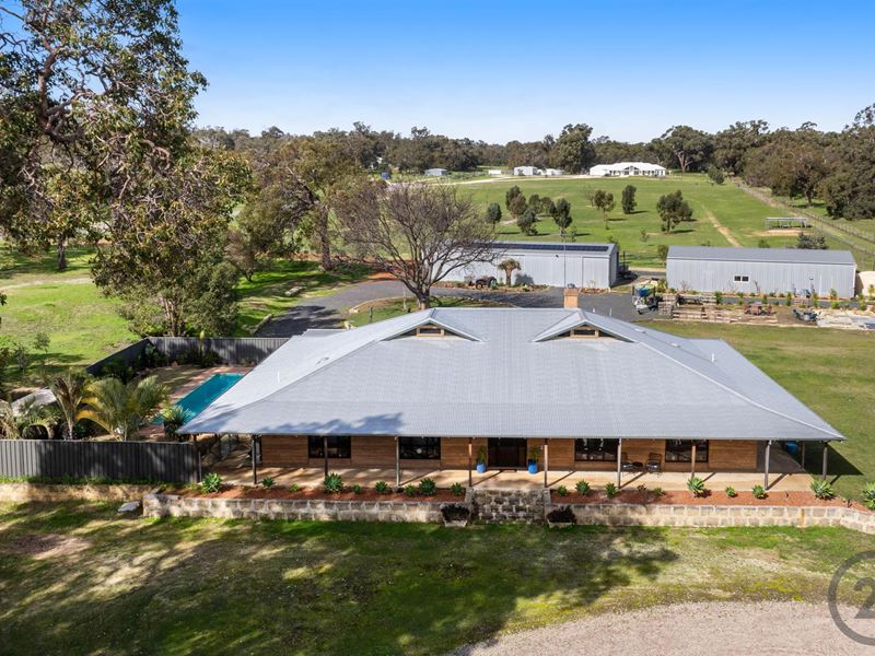 2 Bunuru Retreat, Herron