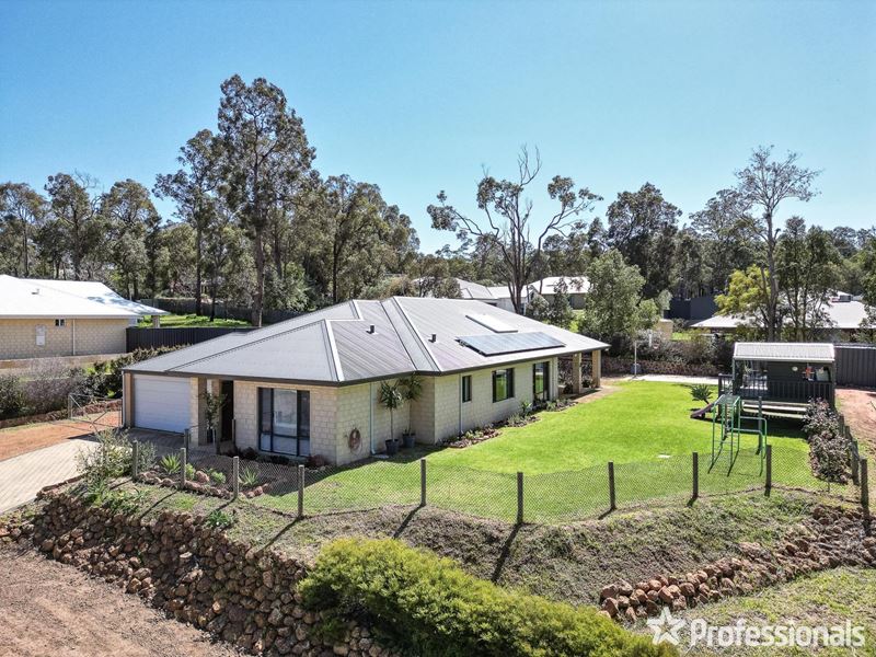 6 Parakeet Close, Mount Helena