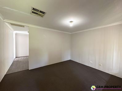 46 McNairn Cross, Leda WA 6170