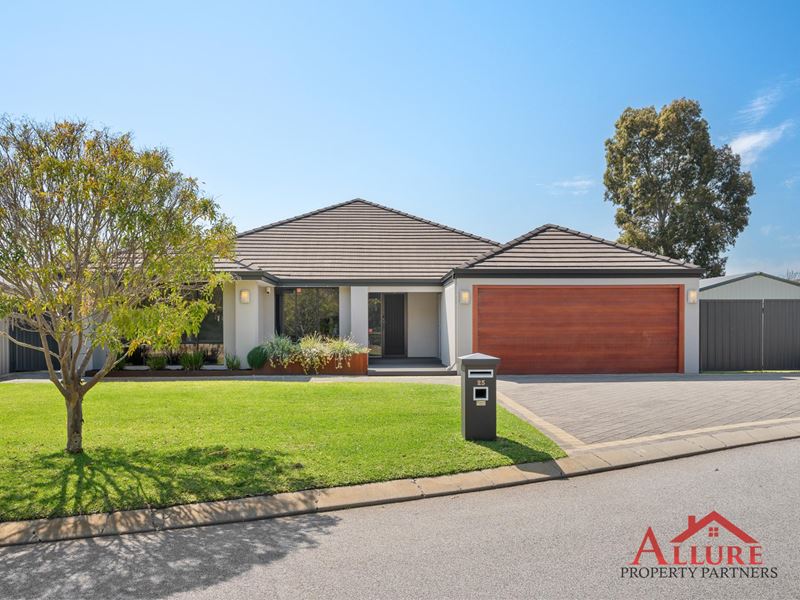 25 Charnley Bend, Success WA 6164