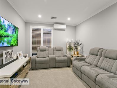 3 Muirfield Avenue, Success WA 6164