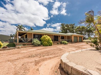 29 Drabble Road, Waggrakine WA 6530