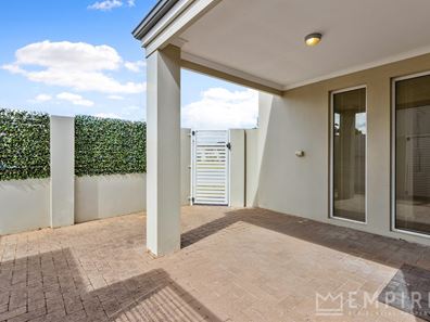 20/1 Lomax Court, Beeliar WA 6164