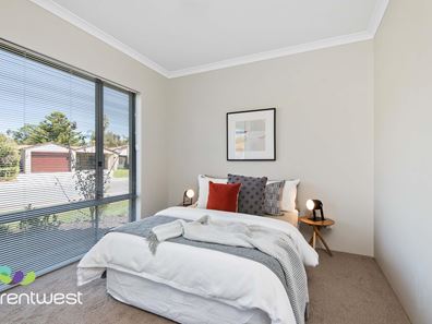 4/24 Stockwell Way, Kingsley WA 6026