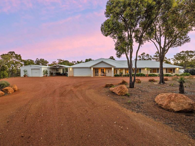 18 Flindersia Avenue, Brigadoon WA 6069