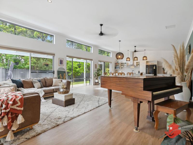 20a Nantellis Road, Martin