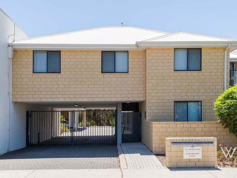29/18 Whitlock Road, Queens Park WA 6107