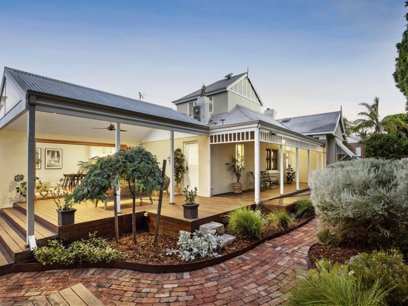 20 Holyrood Street, West Leederville WA 6007