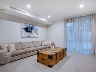 14 Grimwood Avenue, Gwelup WA 6018