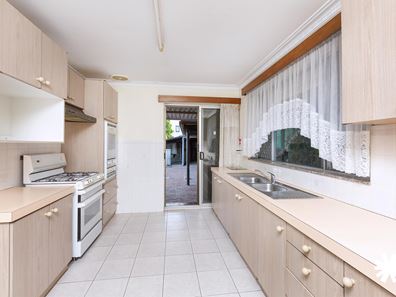 13 Henry  Street, Midland WA 6056