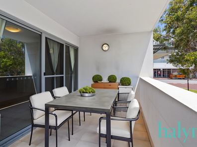 2/154 Newcastle Street, Perth WA 6000