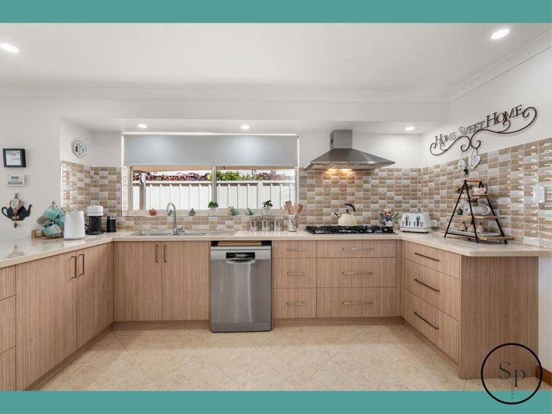 33 Lord Hobart Drive, Madora Bay