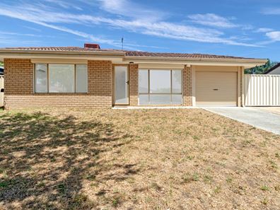 11 McGrath Place, Seville Grove WA 6112