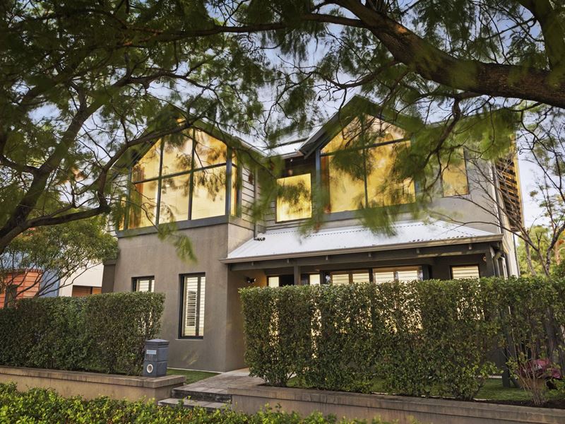 89 Salvado Road, Subiaco WA 6008
