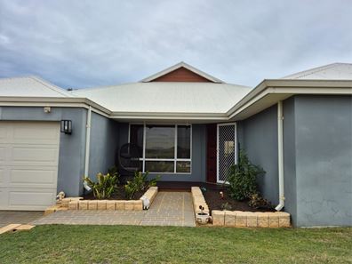 22 Curtin Grove, Mount Tarcoola WA 6530