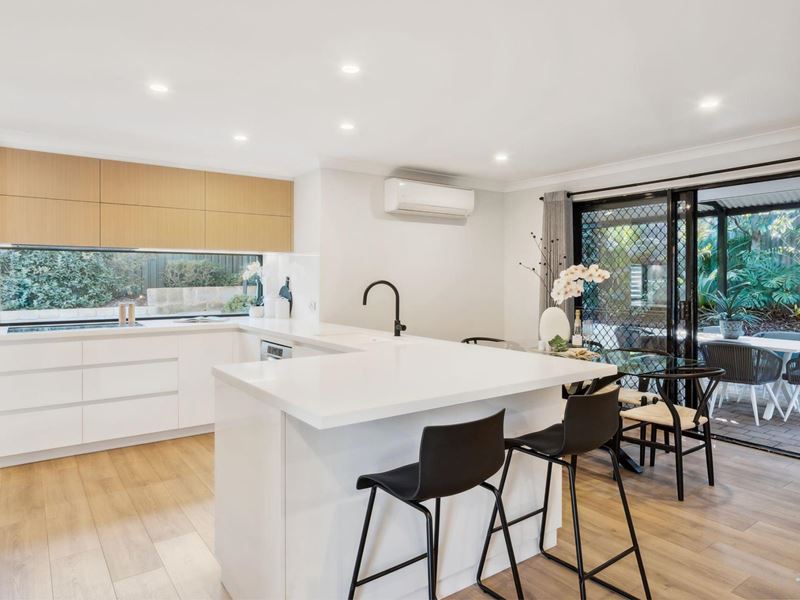 39B Bickley Crescent, Manning