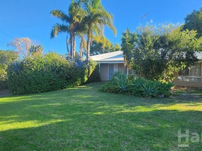 27 Barbara Street, Falcon WA 6210