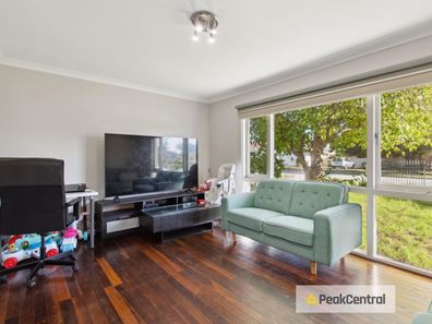 44 Meyrick Way, Langford WA 6147