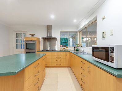 1 Sunart Close, Hamersley WA 6022