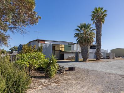 9 Dhufish Drive, Leeman WA 6514