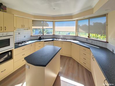 240 Jutland Road, Mount Barker WA 6324