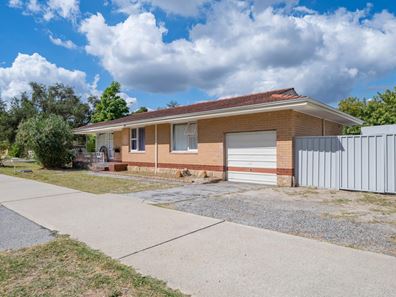 16 King  Street, Gosnells WA 6110
