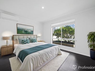 11 Fantail Way, Huntingdale WA 6110