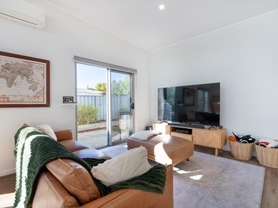 5B Sloan Street, Rockingham WA 6168