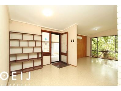 145 North Lake Road, Willagee WA 6156