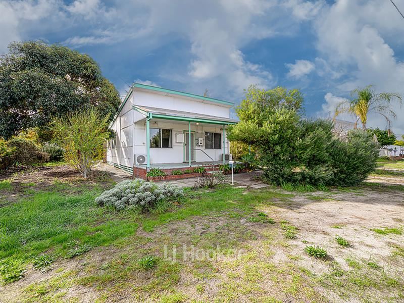 20 Medic Street, Collie