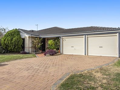 24 Menora Loop, Warnbro WA 6169