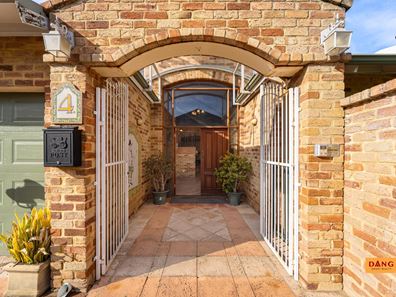 4 Swainson Place, Dianella WA 6059
