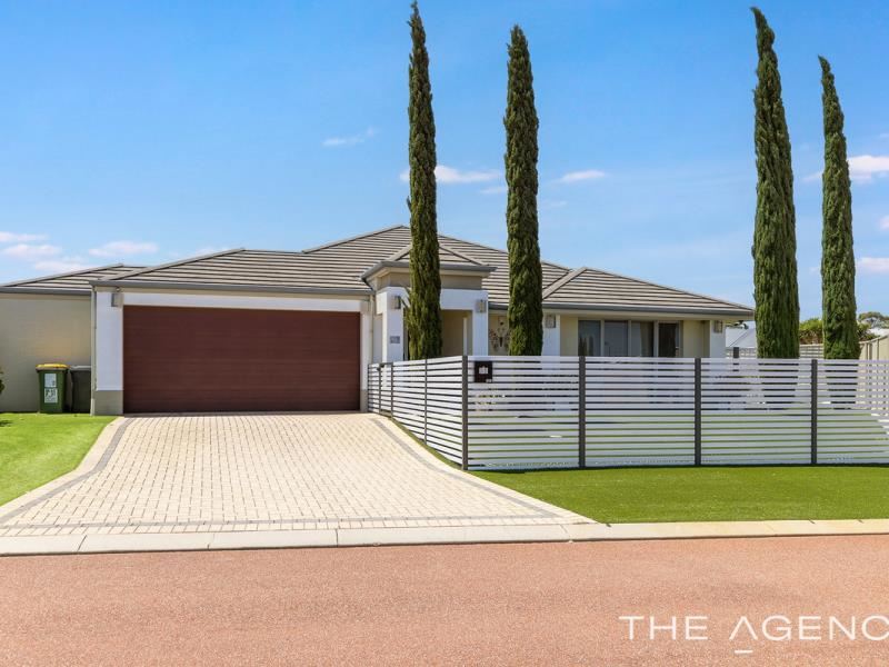 11 Burrill Rest, Lakelands