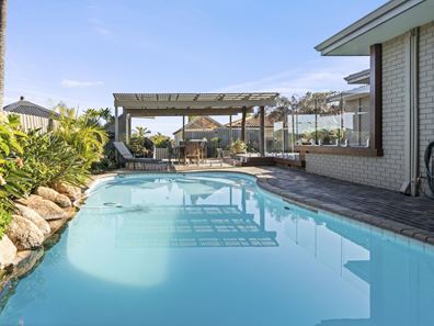 142 Warwick Road, Duncraig WA 6023