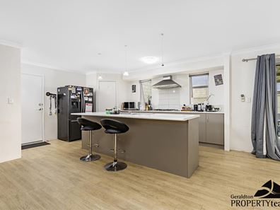 8 Nelson Retreat, Sunset Beach WA 6530