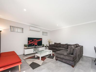 17A Morley Drive East, Morley WA 6062