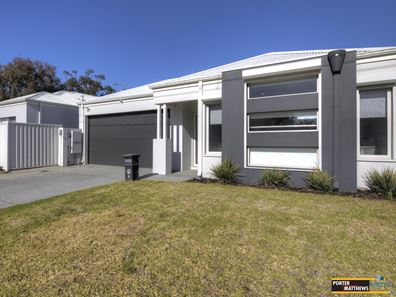 6 Jubilee Road, Forrestfield WA 6058