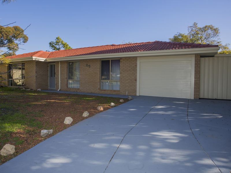 22 Carnegie Loop, Cooloongup WA 6168