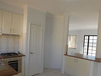 8 Moorgate Court, Joondalup WA 6027
