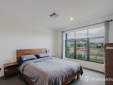 11 Granite Approach, Byford WA 6122