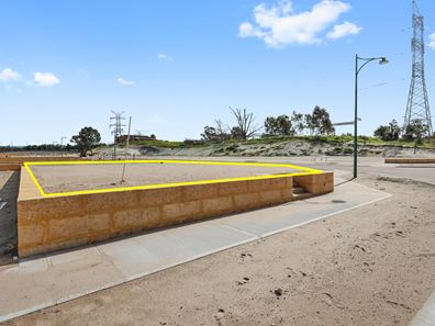 8 Hovea Way, Piara Waters WA 6112