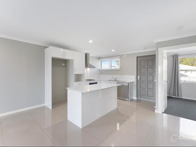 4/30 Terence Street, Gosnells WA 6110