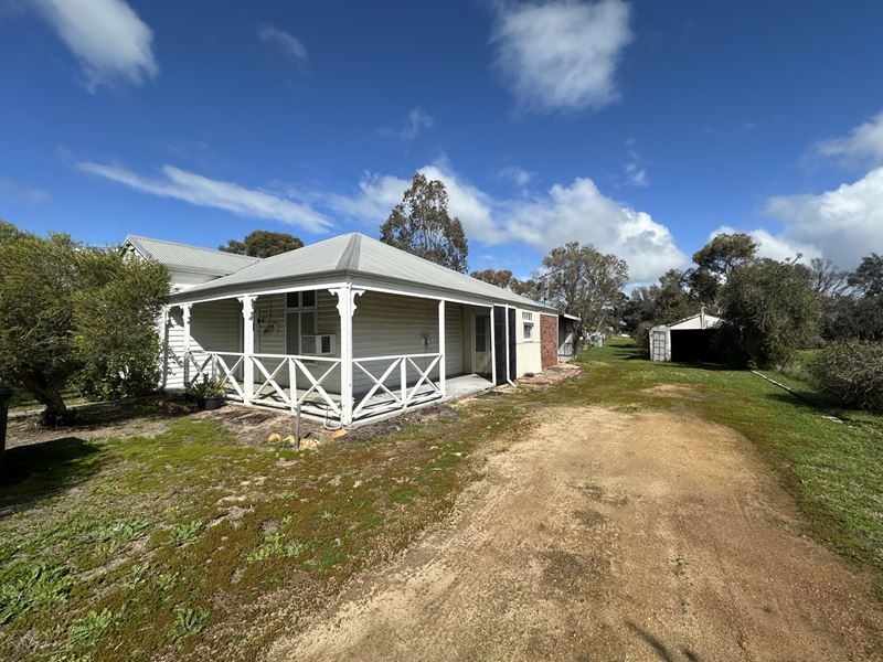 70 Piesse Street, Katanning WA 6317