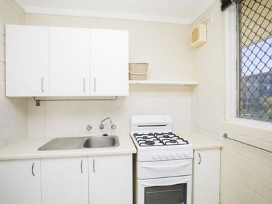 22/3 Russell Avenue, North Perth WA 6006