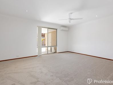 7/8 Falcon Court, Willetton WA 6155
