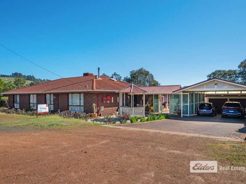 13 Jayes Road, Balingup